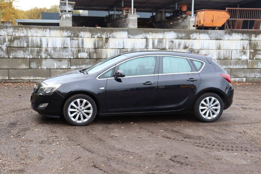 Opel Astra Benzin 120 PS 2011 (Margin)