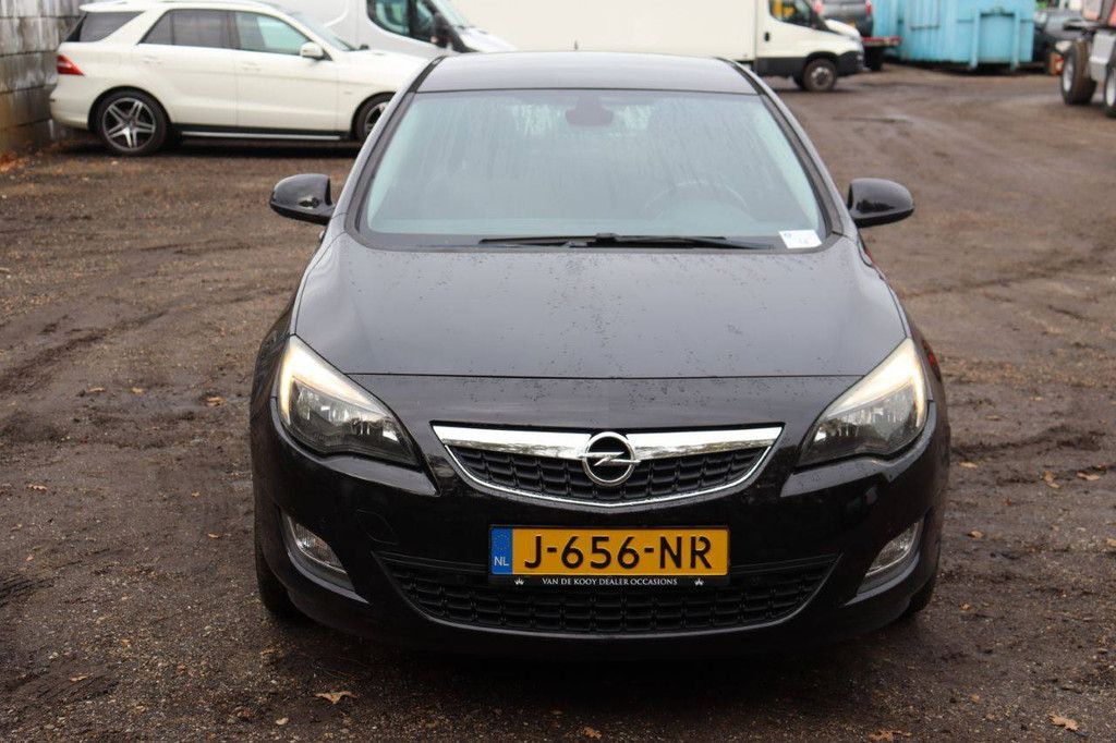 Opel Astra Benzin 120 PS 2011 (Margin)