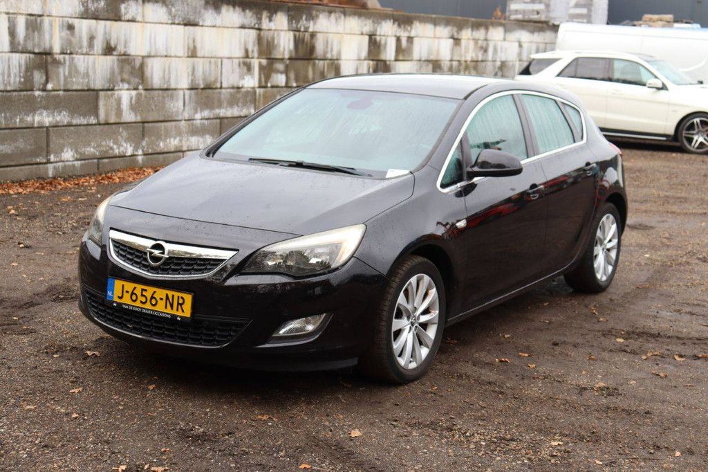 Opel Astra Benzin 120 PS 2011 (Margin)