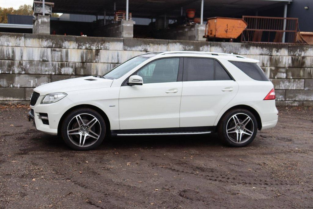 Mercedes-Benz ML350 Diesel 259 PS 2012 (Marge)