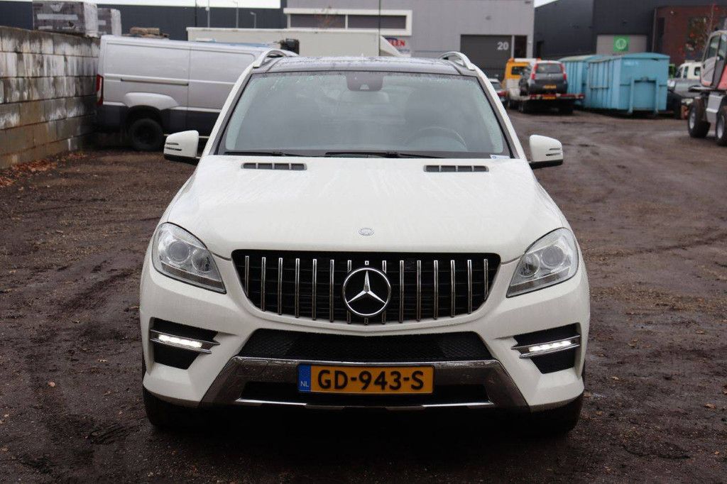 Mercedes-Benz ML350 Diesel 259 PS 2012 (Marge)
