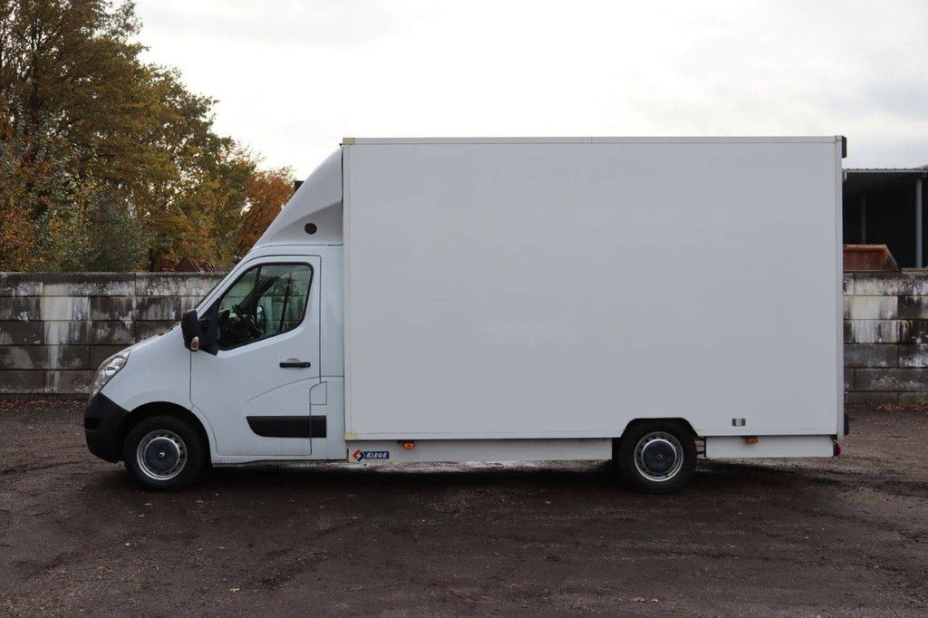 Refrigerated truck Renault Master Diesel 150 hp 2016