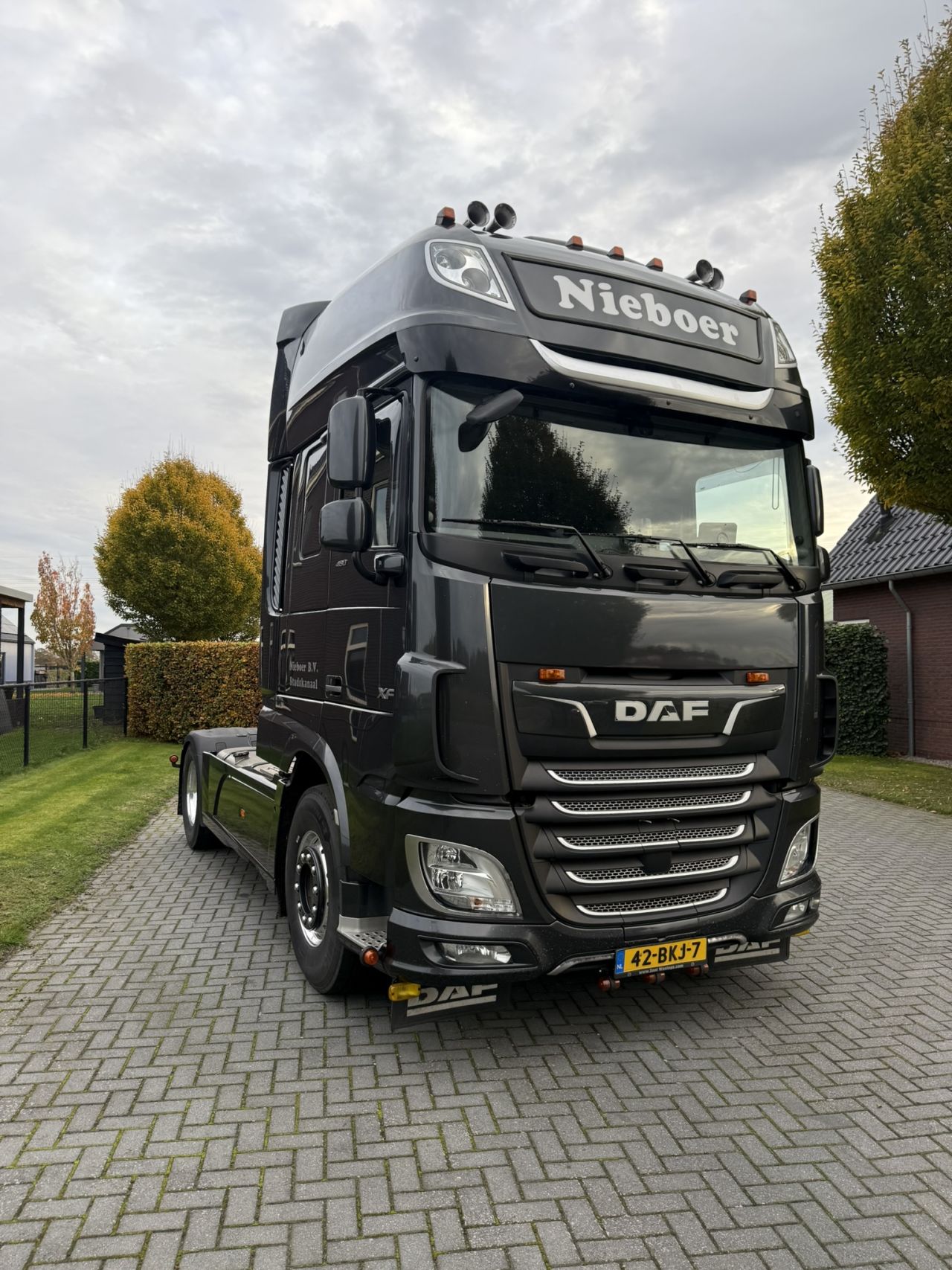 Daf XF 480 zwart metallic eerste eigenaar