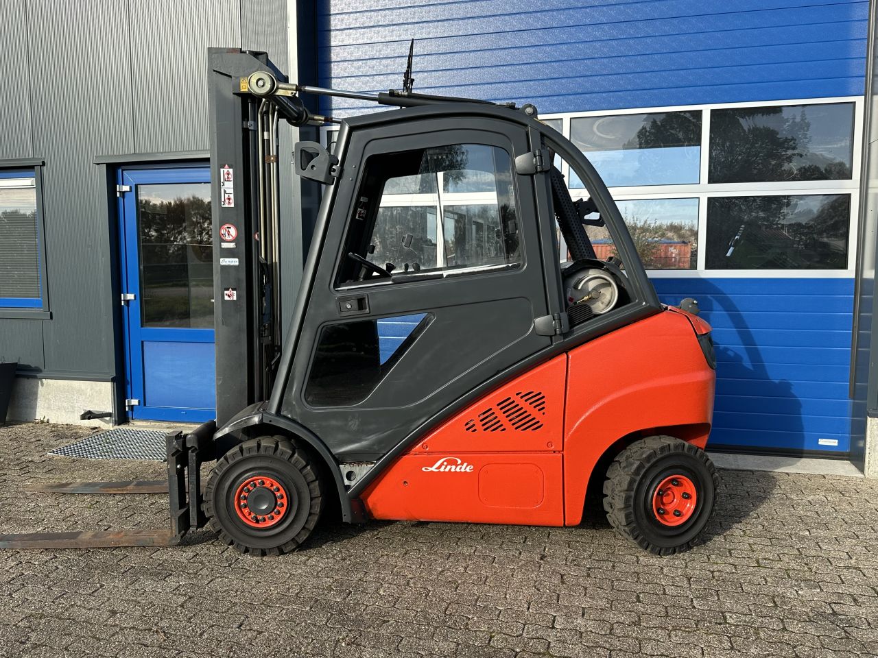 ZEER NETTE LINDE H25T