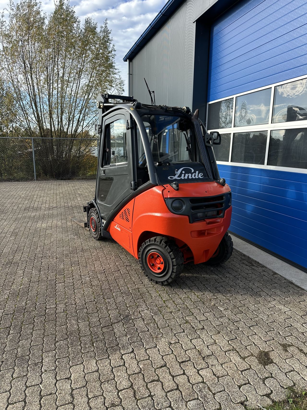 ZEER NETTE LINDE H25T