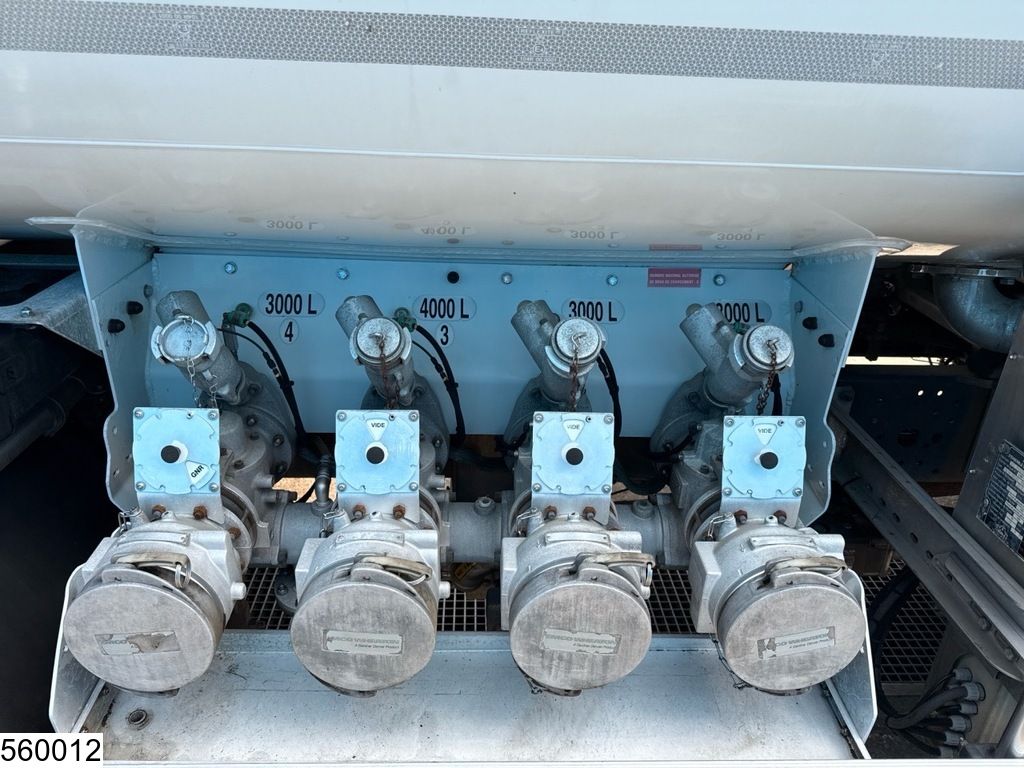 Iveco Eurocargo 190EL28 EURO 5, FUEL, 13390 liter, 4 Comp, Magyar