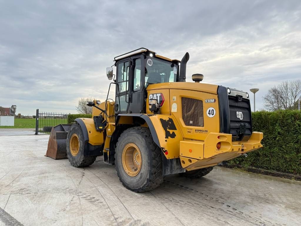 CAT 930 M