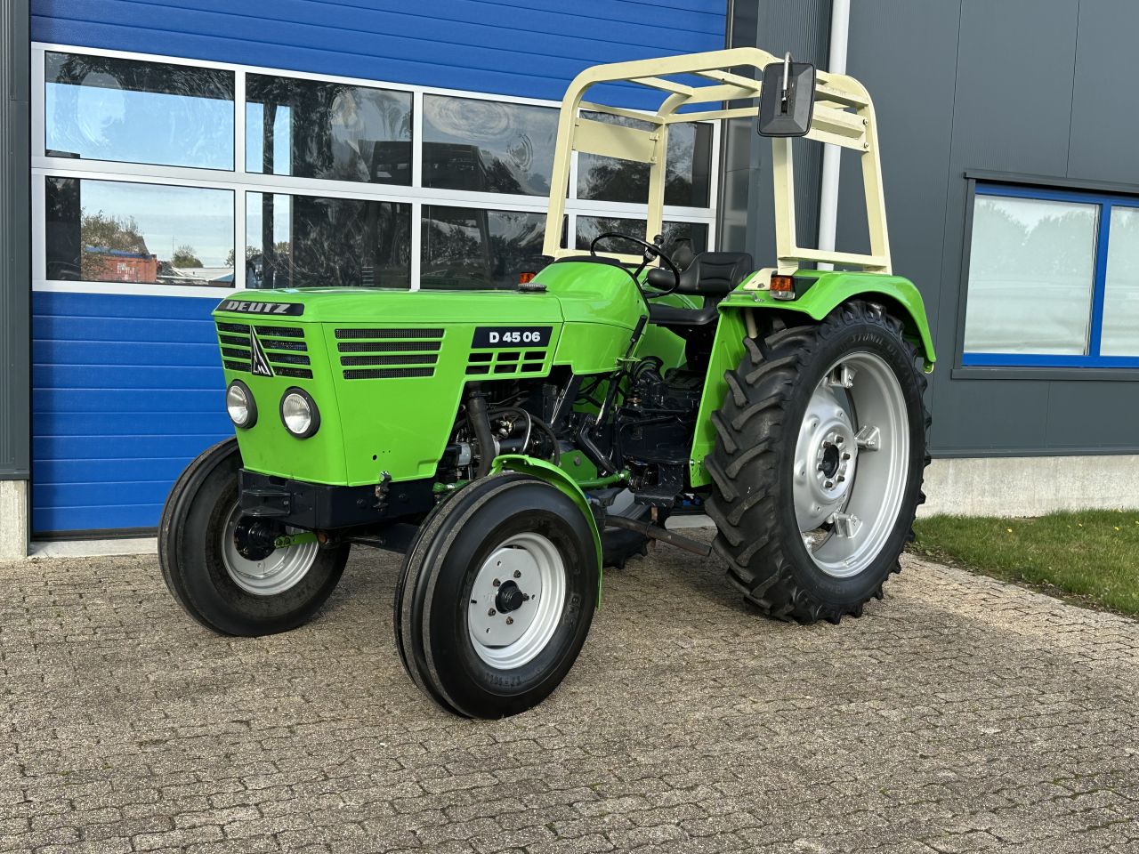 ZEER NETTE DEUTZ 4506