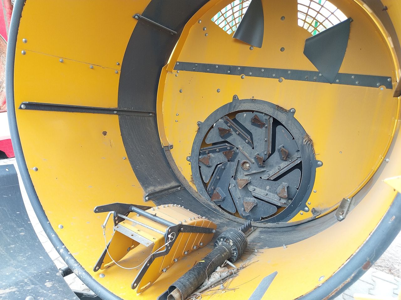 ELHO RotorCutter 1800 Versnipperaar/Voertransporteur