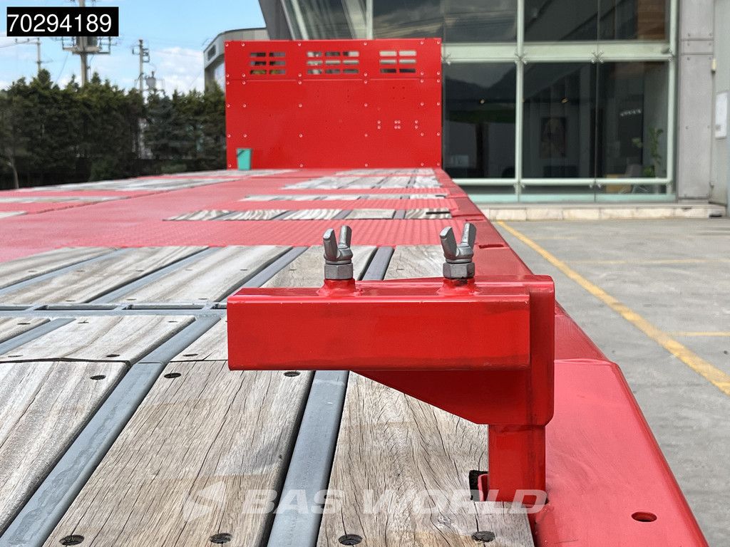 Kässbohrer 3 axles 3 axles mega extendable HD platform