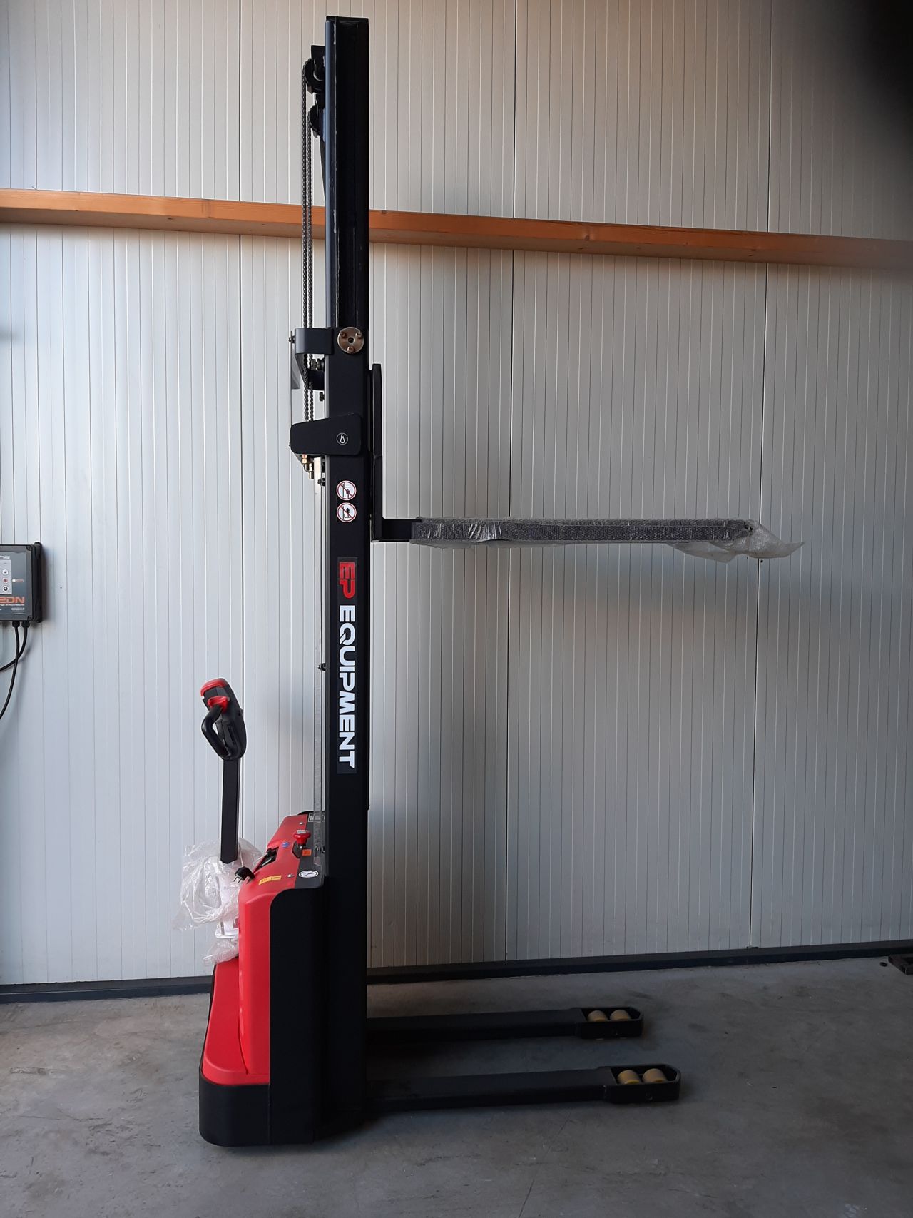 Ep ES12-12ES elektrische stapelaar 1200 kg 3600 mm demo