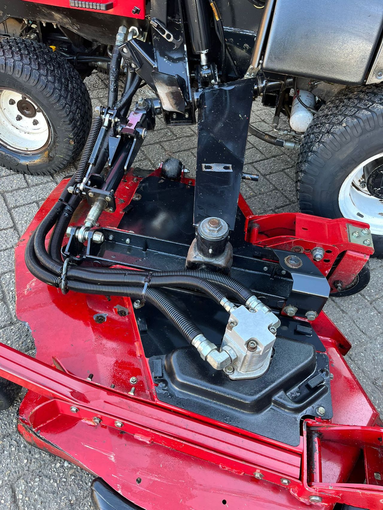 Toro GM 4010-D 54 pk stage V 3-dek cirkelmaaier