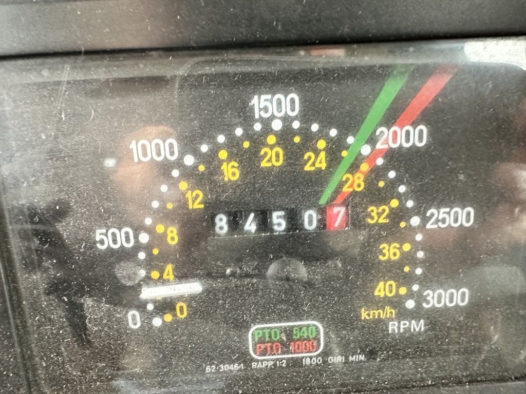 New Holland 180-90 DT