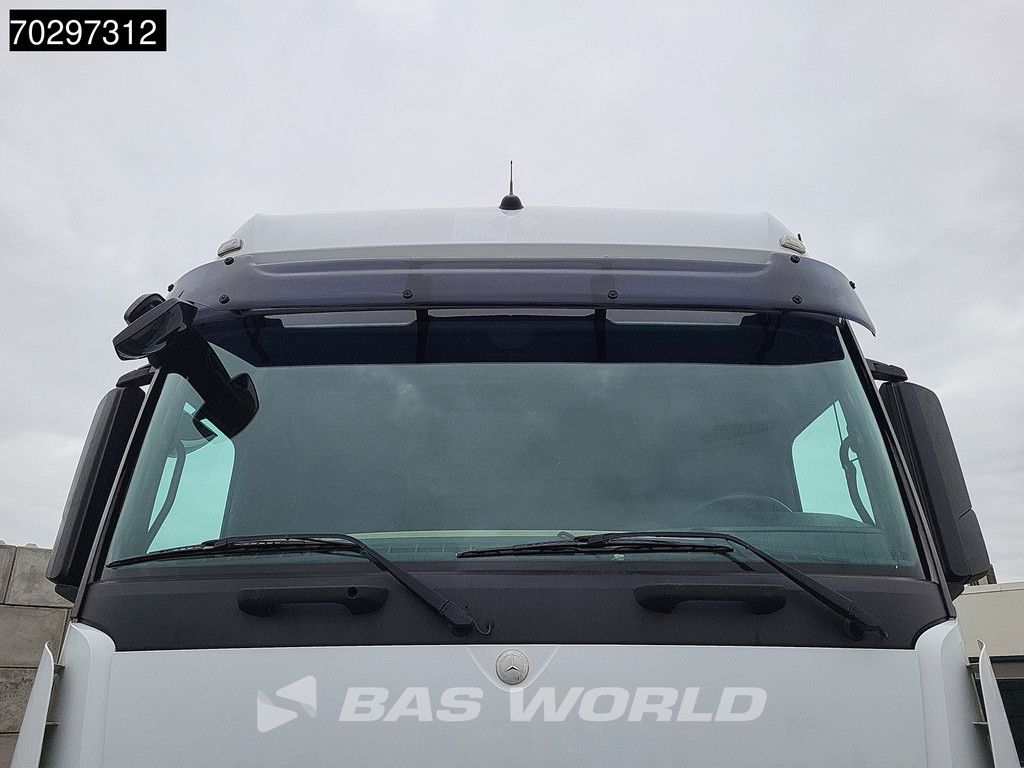 Mercedes Actros 1942 4X2 BigSpace 2x Tanks