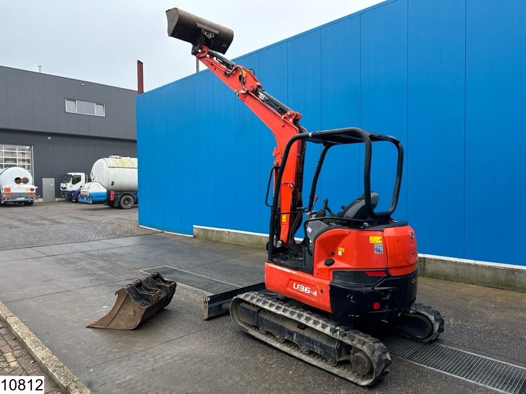 Kubota U 36 17,8 kW, 1.794 hours