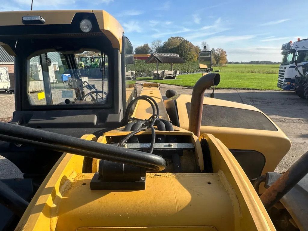 Caterpillar TH 407 verreiker