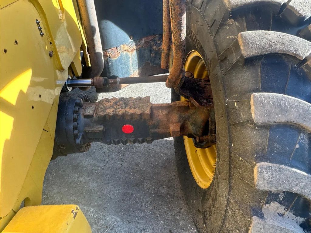 Caterpillar TH 407 verreiker