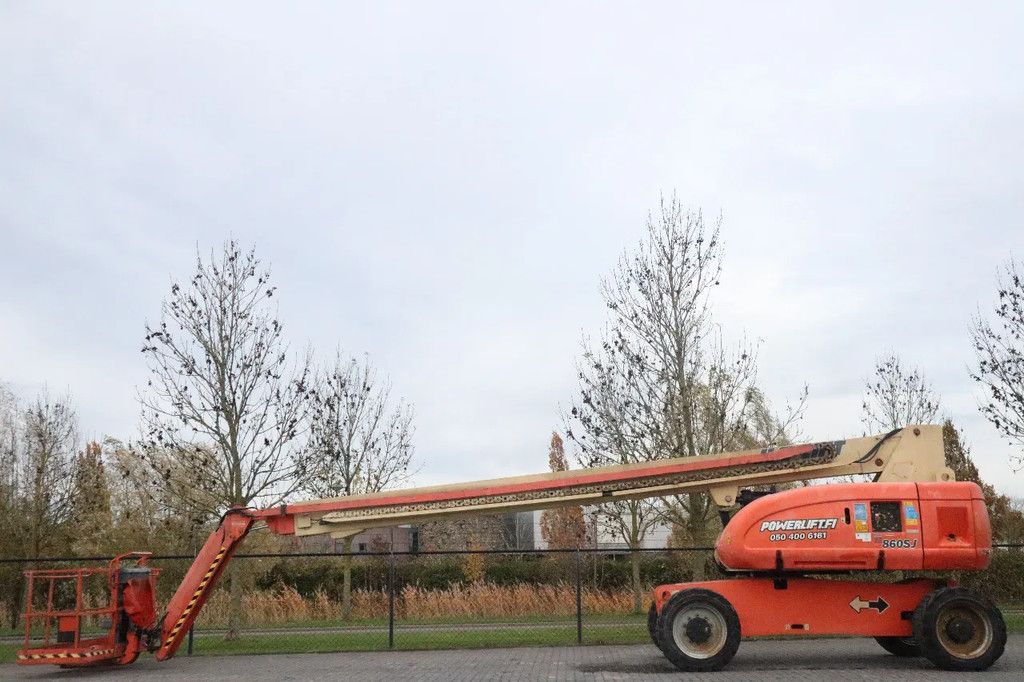 JLG 860 SJ | 28 METER | 230 KG