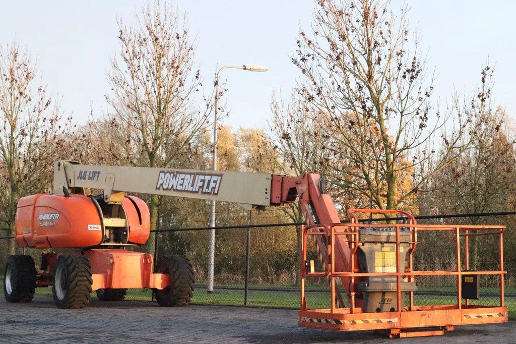 JLG 860 SJ | 28 METER | 230 KG