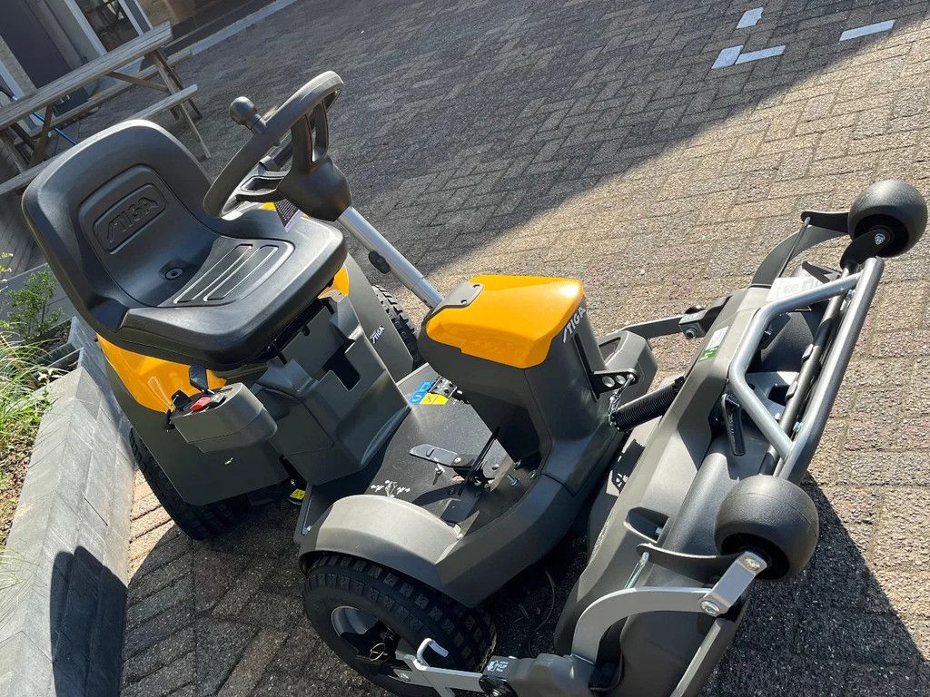 Stiga Park 500 frontmaaier met 95cm maaidek ACTIE