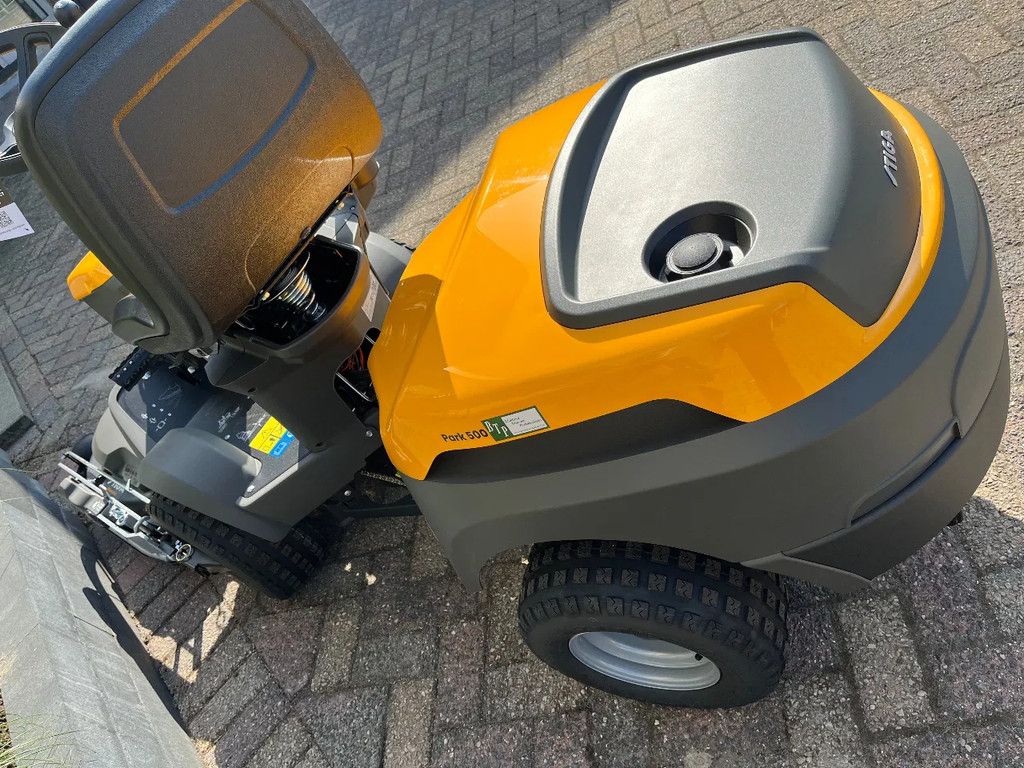 Stiga Park 500 frontmaaier met 95cm maaidek ACTIE