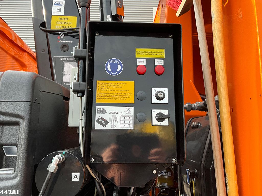 DAF FAN XD 340 Euro 6 Hiab 23 Tonmeter laadkraan