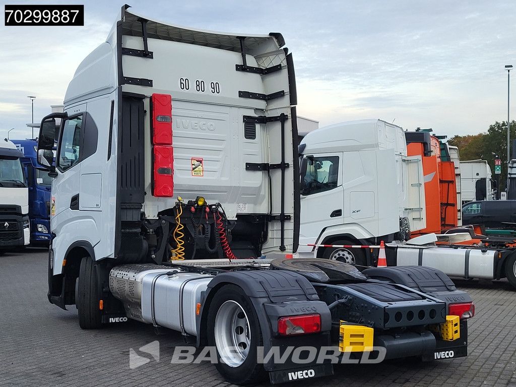 Iveco S-Way 460 4X2 Mega 2x Tanks Retarder