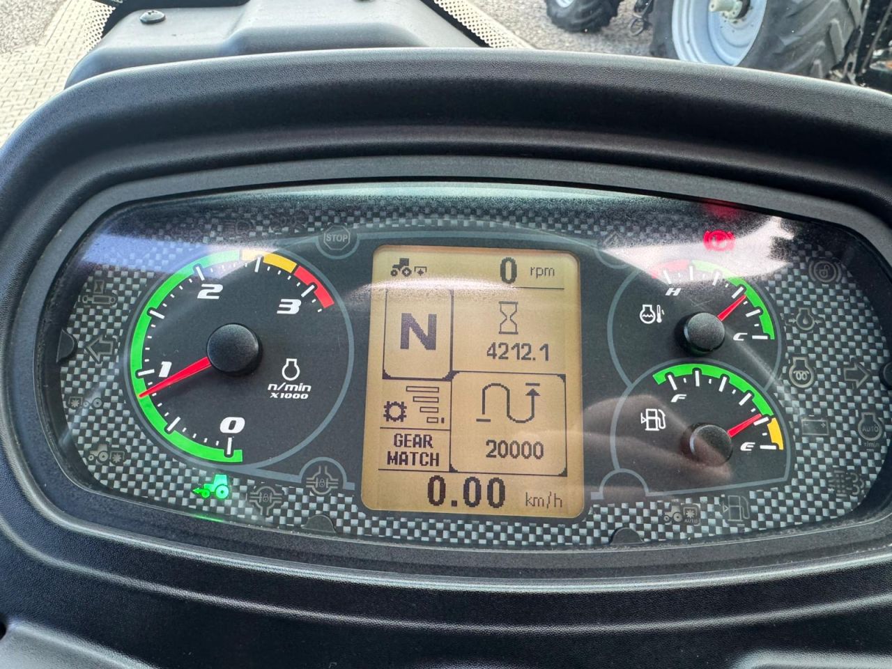 Case Farmall 115U Pro