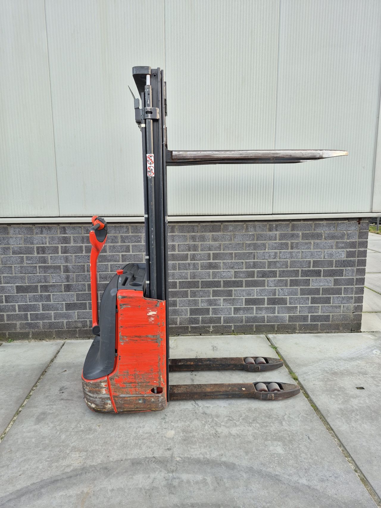 Linde L12 bj 2011 duplo freelift 3.400 mm accu bj 2019
