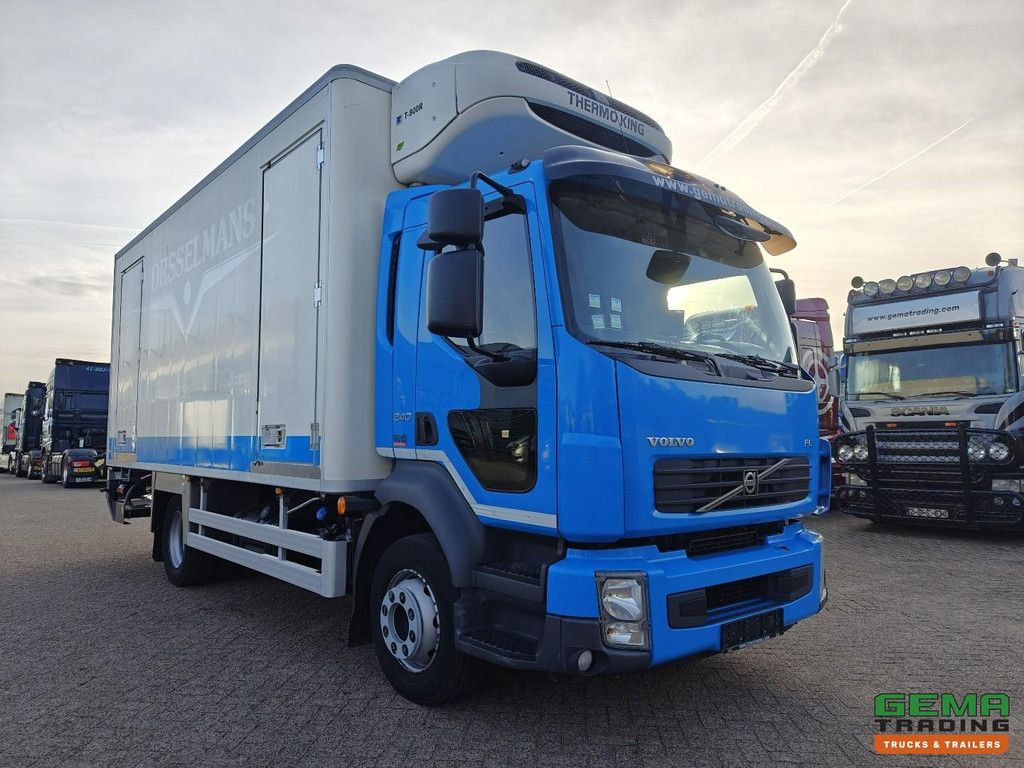 Volvo FL 240 4x2 Day Cab Euro5 - 5.5m Refrigerated Freezer - Thermo King T-800R - 1500kg Tail Lift