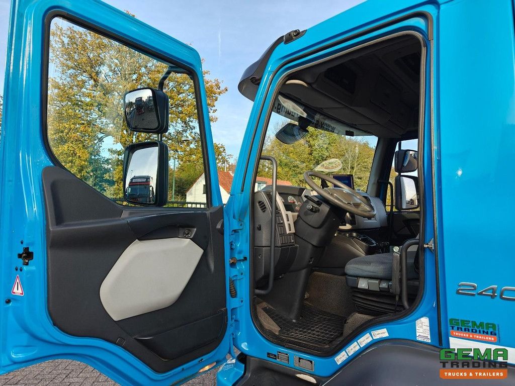 Volvo FL 240 4x2 Day Cab Euro5 - 5.5m Refrigerated Freezer - Thermo King T-800R - 1500kg Tail Lift