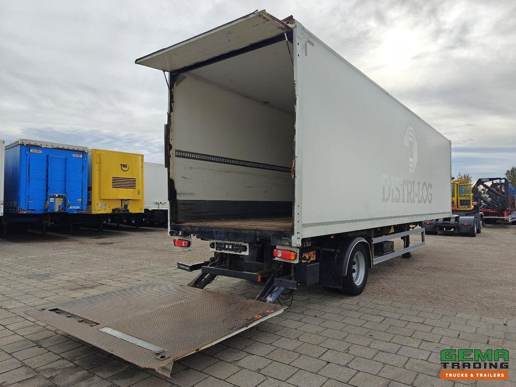 System Tailer GSTFS 10 1-axle SAF - CITY - Steering axle - Closed box 11.10m + Tail lift 2500KG - Battery box