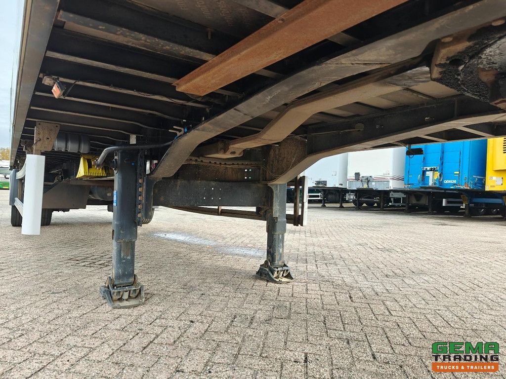 System Tailer GSTFS 10 1-axle SAF - CITY - Steering axle - Closed box 11.10m + Tail lift 2500KG - Battery box