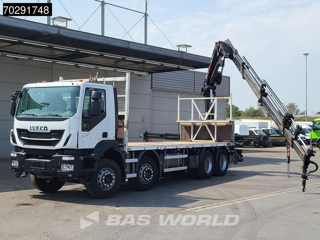 Iveco Trakker 410 8X4 HIAB 211 EP-4 HIDUO Crane Steelsuspension Euro 6
