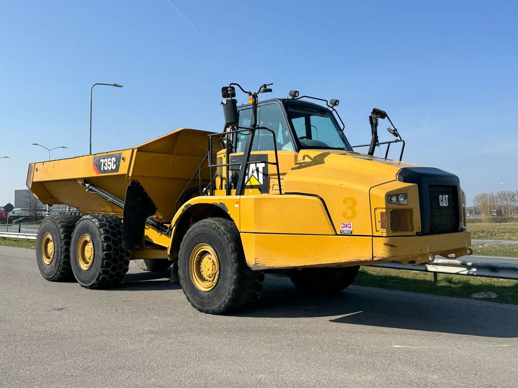 Caterpillar 735C - Rebuild transmission