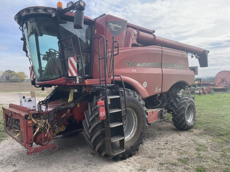 Case IH Axial-Flow 7140