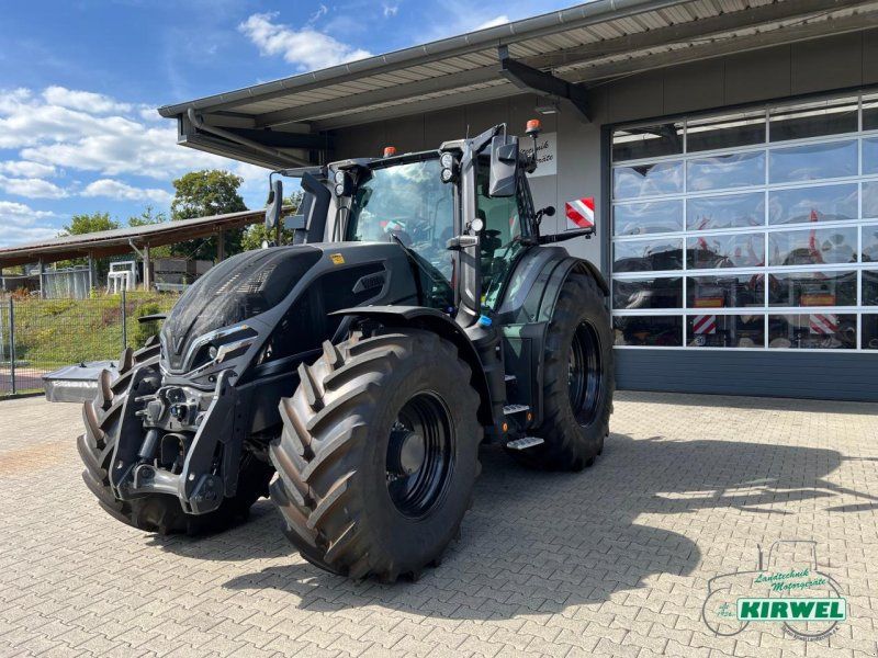 Valtra Q 305