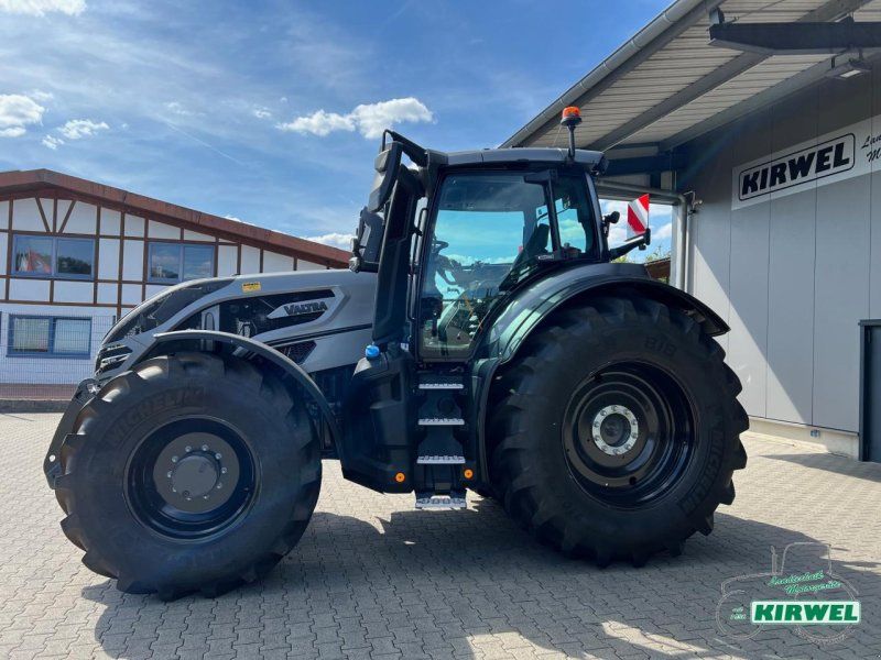 Valtra Q 305