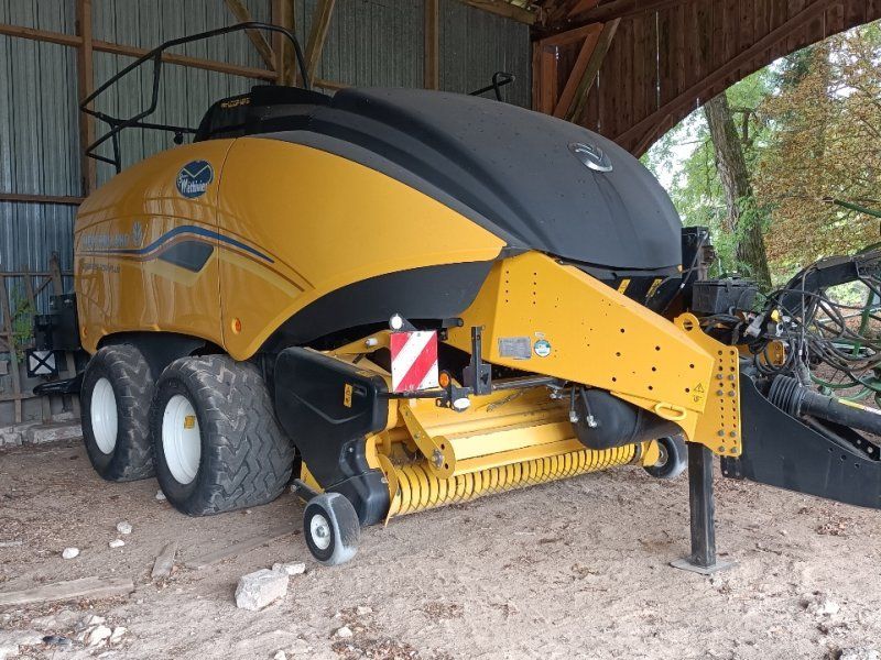 New Holland 1290 Plus