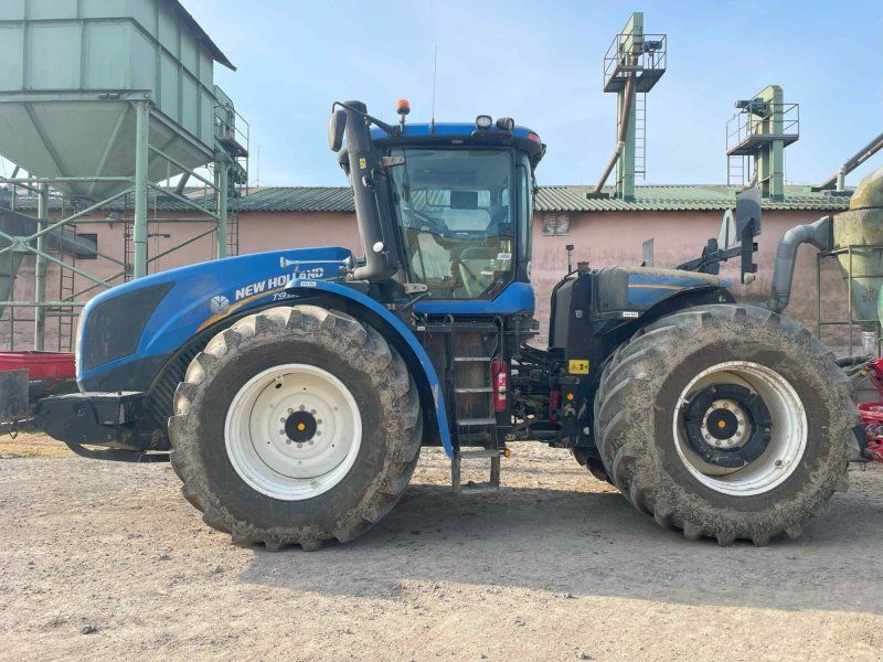 New Holland T 9.560