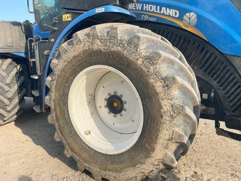 New Holland T 9.560