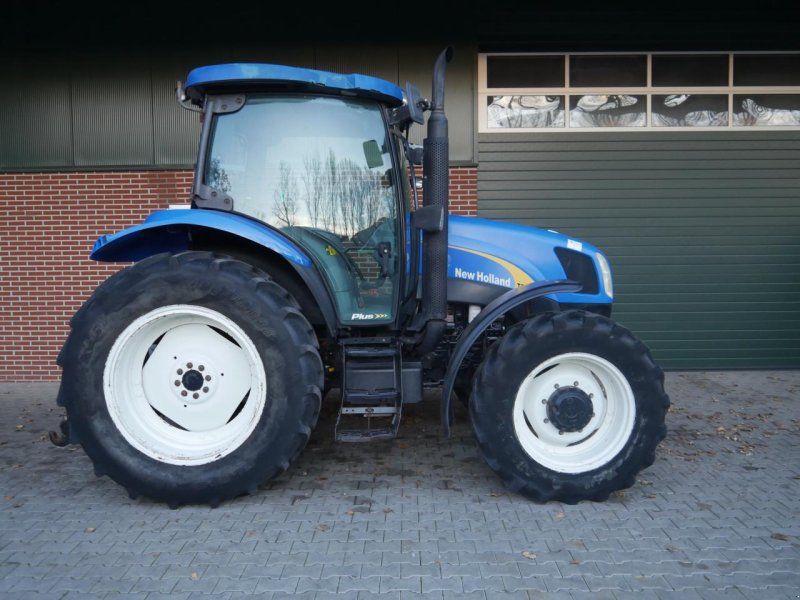 New Holland TSA 100