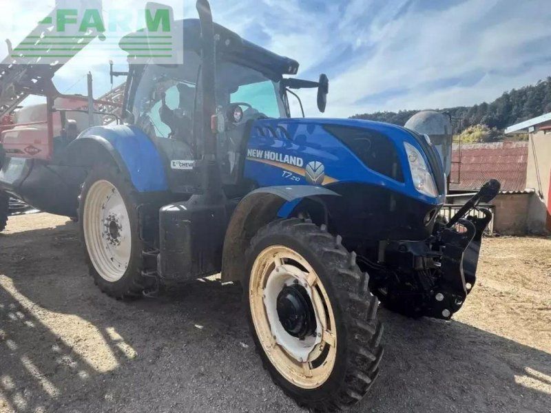 New Holland t7.210