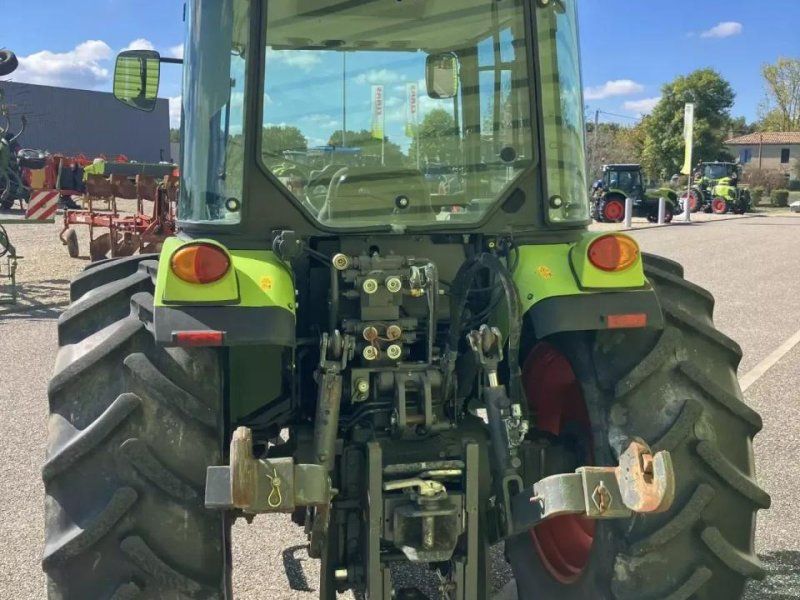 Claas nexos 230 f