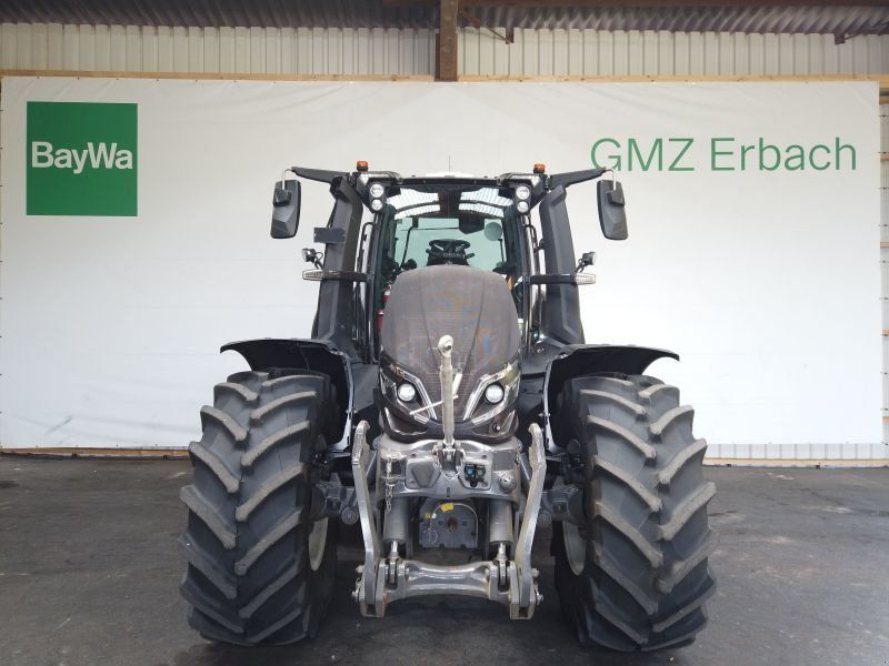 Valtra Q 285