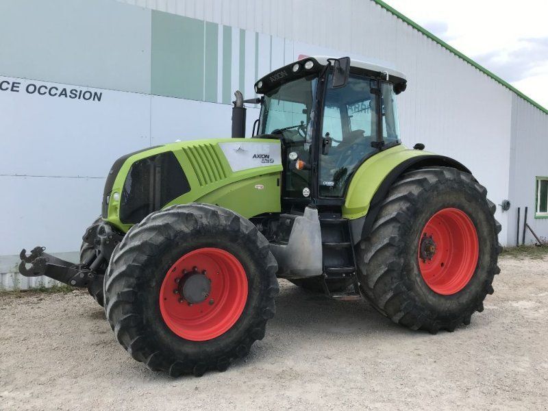 Claas AXION 820
