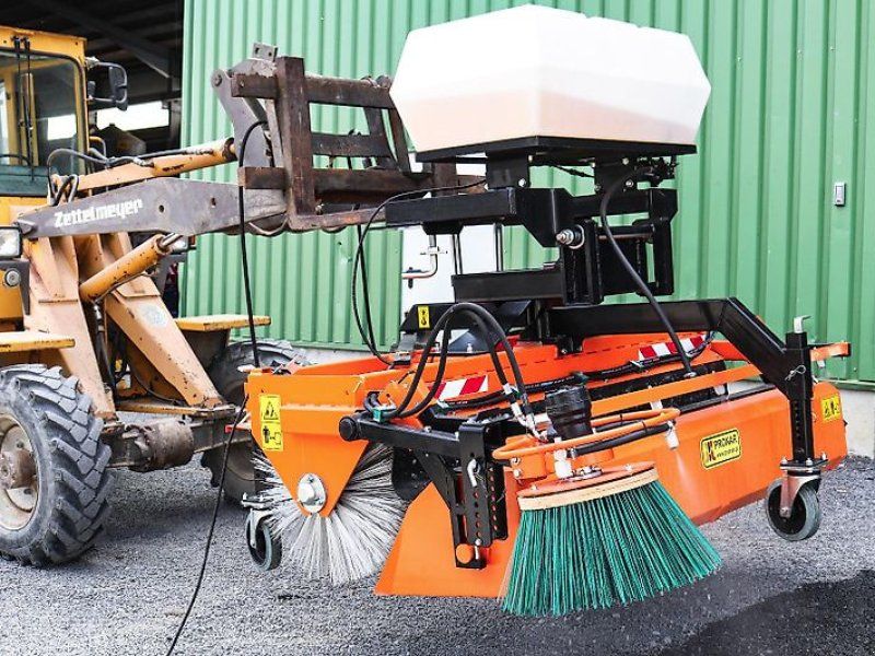 Pronar ZM 2000 2m + Seitenbesen