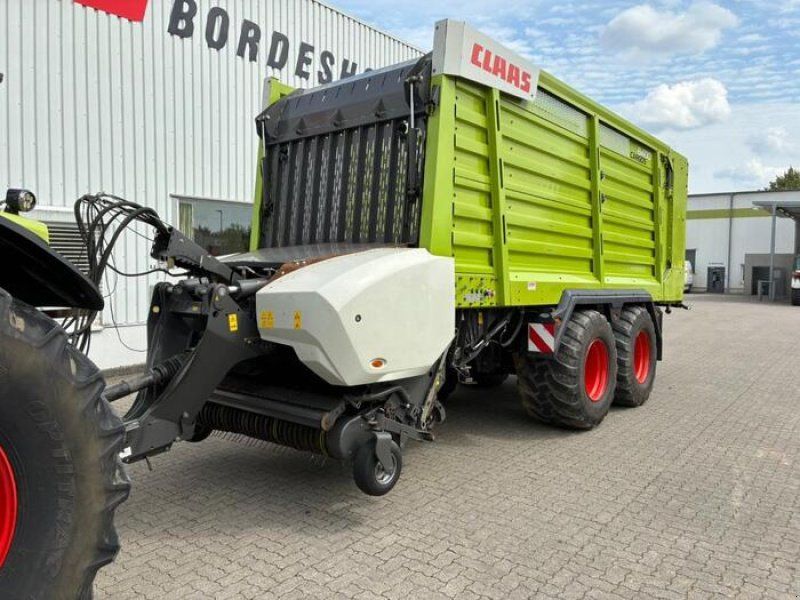 Claas CARGOS 8400