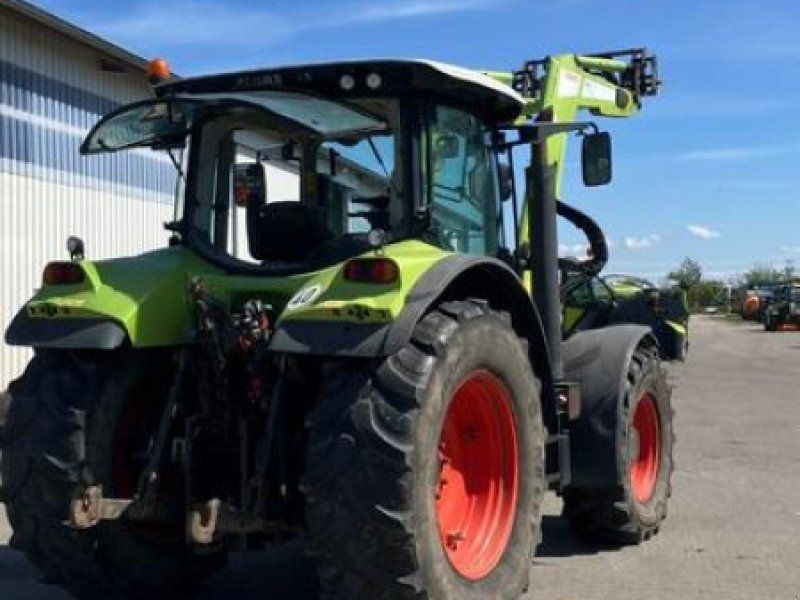 Claas Arion 650