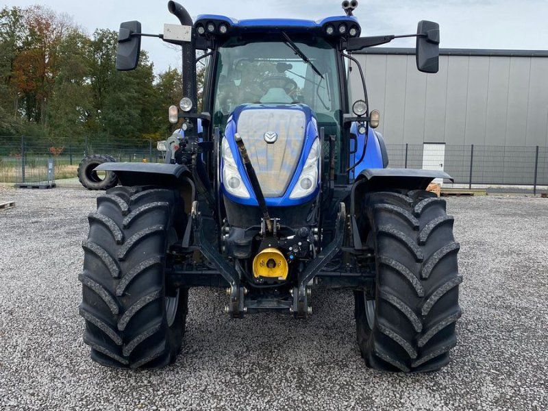 New Holland T6.180 Dynamic Command